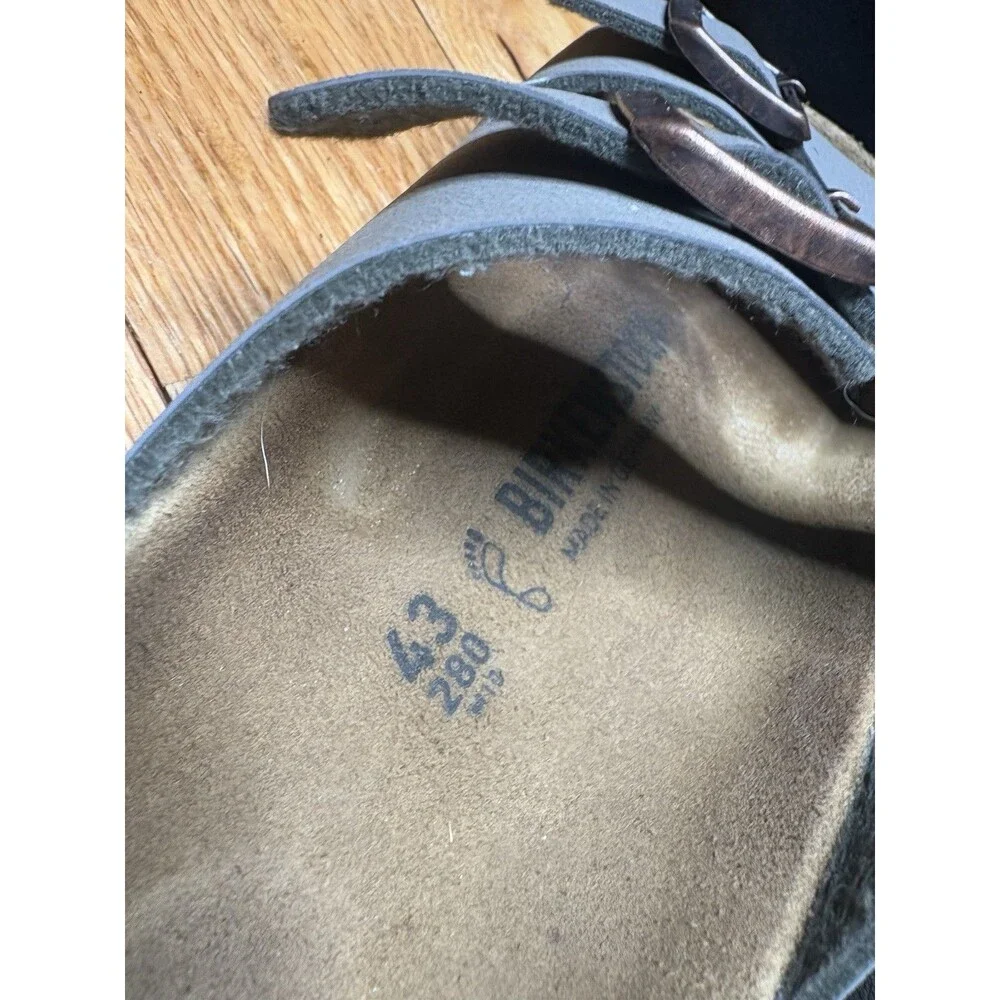 Birkenstock Arizona Stone Gray Buckle EU 43 US Men’s 10 Regular Fit Sandals